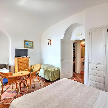 Sleeps 5 Air Con Wifi Vakantiehuis Praiano